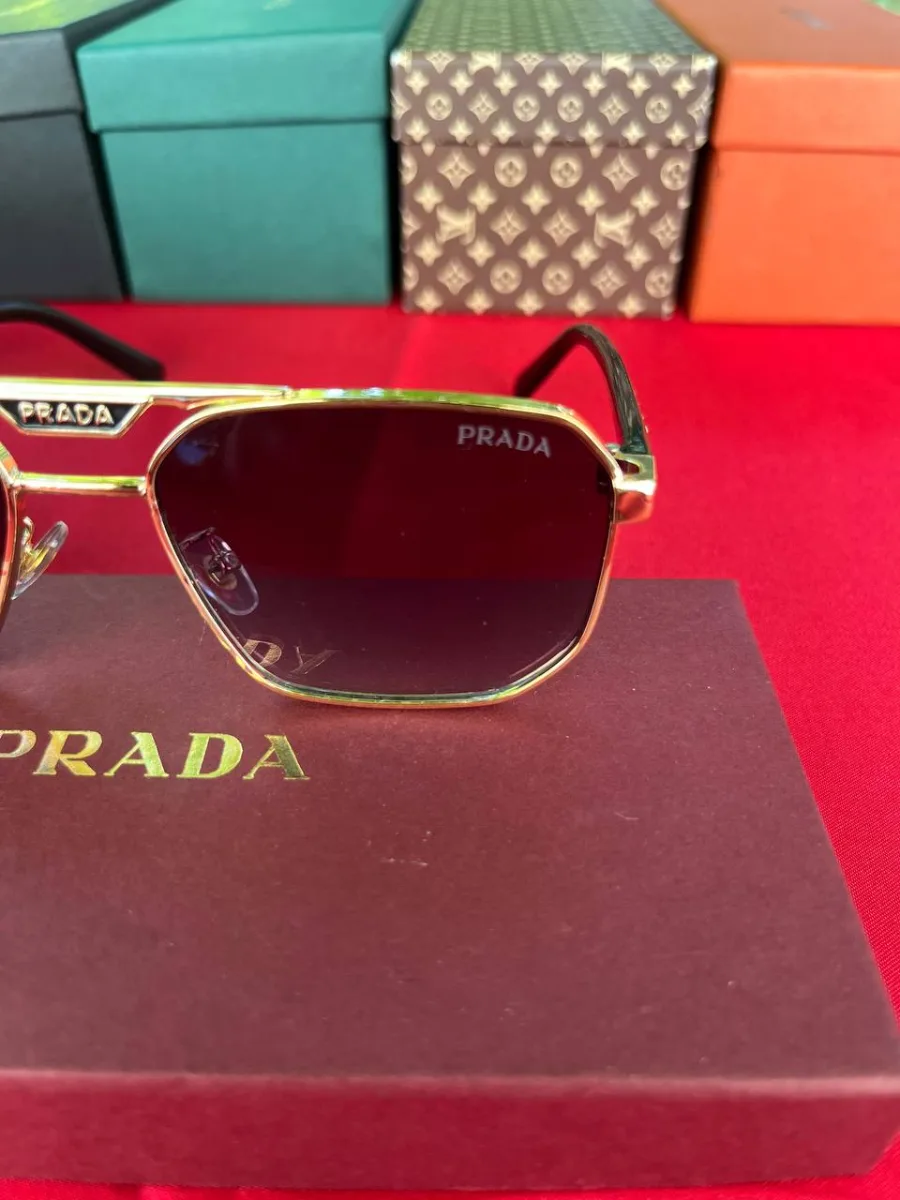 prada gozluk